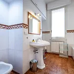 Yid D'azeglio Luxury With Parking דירה *