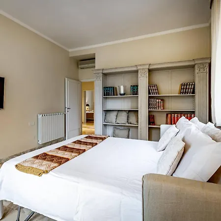 Yid D'azeglio Luxury With Parking Appartamento *