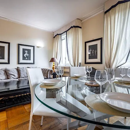 Yid D'azeglio Luxury With Parking Appartamento *